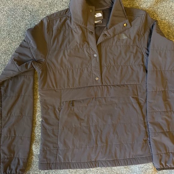 North Face lightweight pullover - Picture 4 of 7